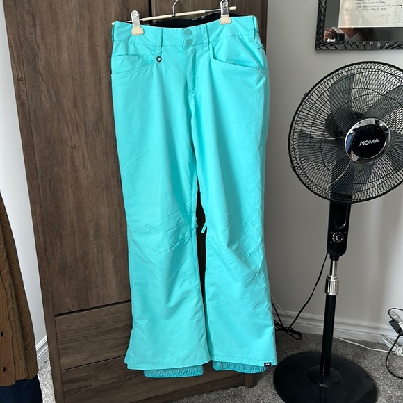 Roxy ski pants. Beautiful teal colour. - Picture 2 of 8